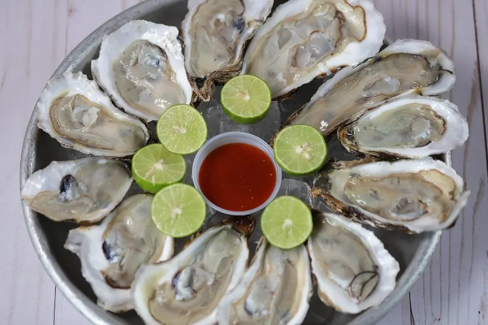 Fresh oyster platter, a Hebridean seafood classic